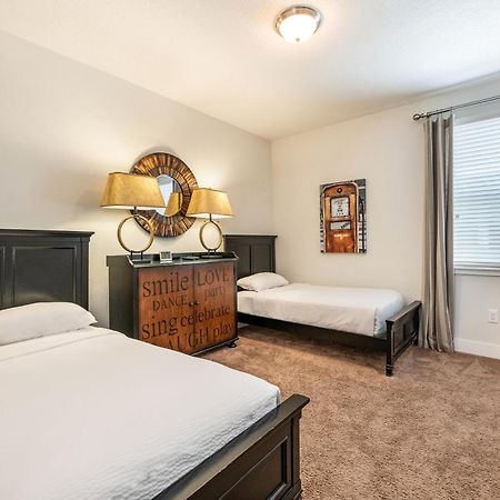 Alluring Home By Rentyl With Private Pool Near Disney - 310P Orlando Zewnętrze zdjęcie